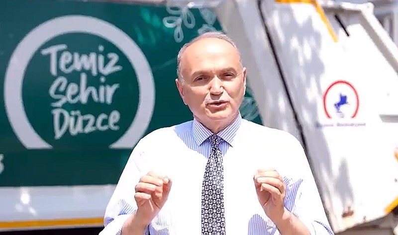 Düzce protokolü ‘Temiz Şehir Düzce’ için sosyal medya hareketi başlattı