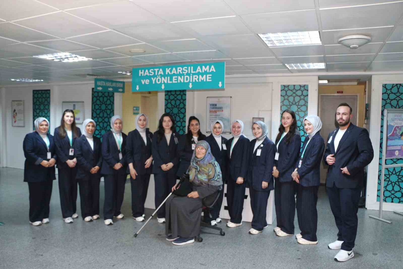 Rize&rsquo;deki sistem &lsquo;hastaneye yalnız gelen hastaların&rsquo; y&uuml;z&uuml;n&uuml; g&uuml;ld&uuml;rd&uuml;
