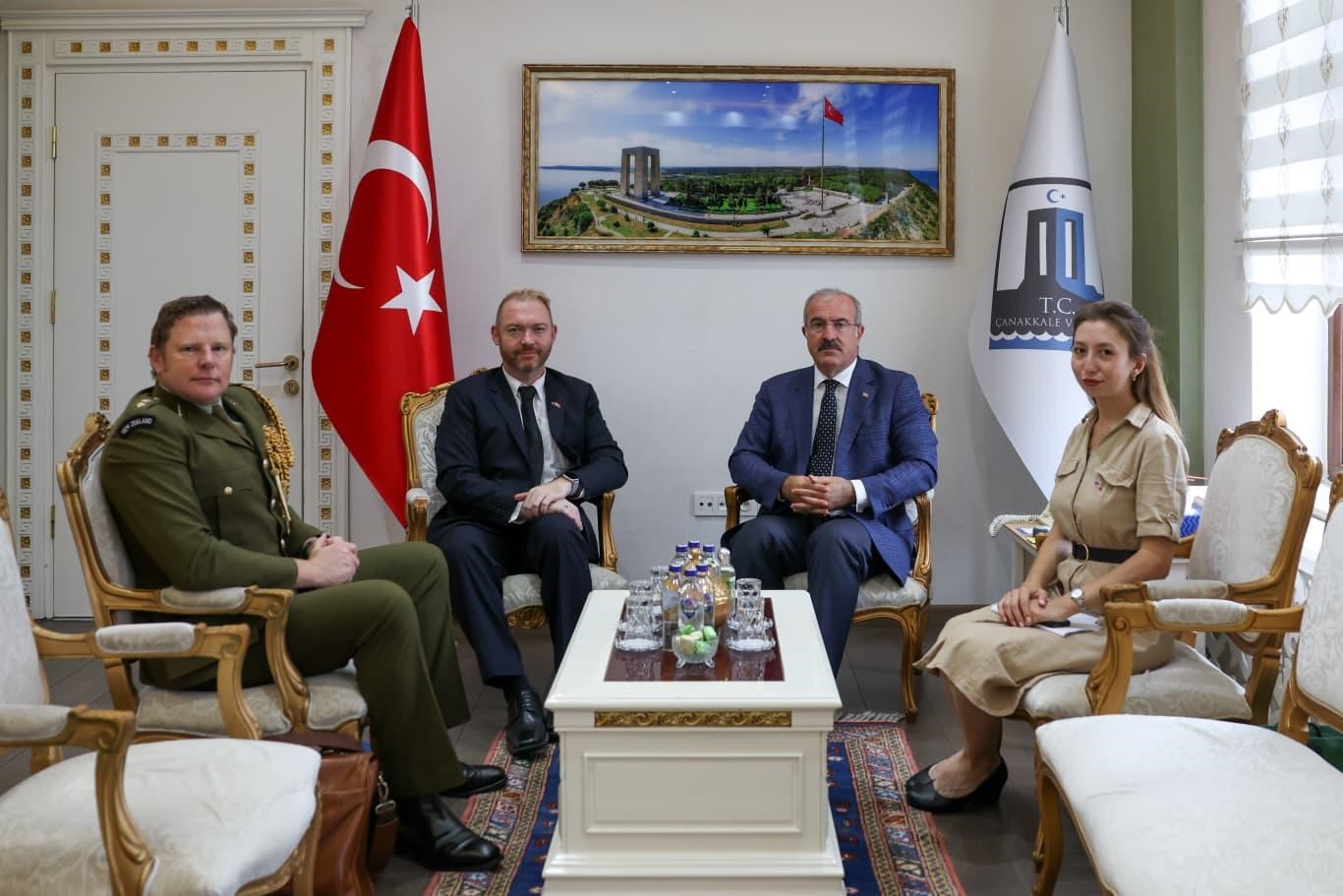 Yeni Zelanda Büyükelçisi Lewis’tan Vali Toraman’a ziyaret