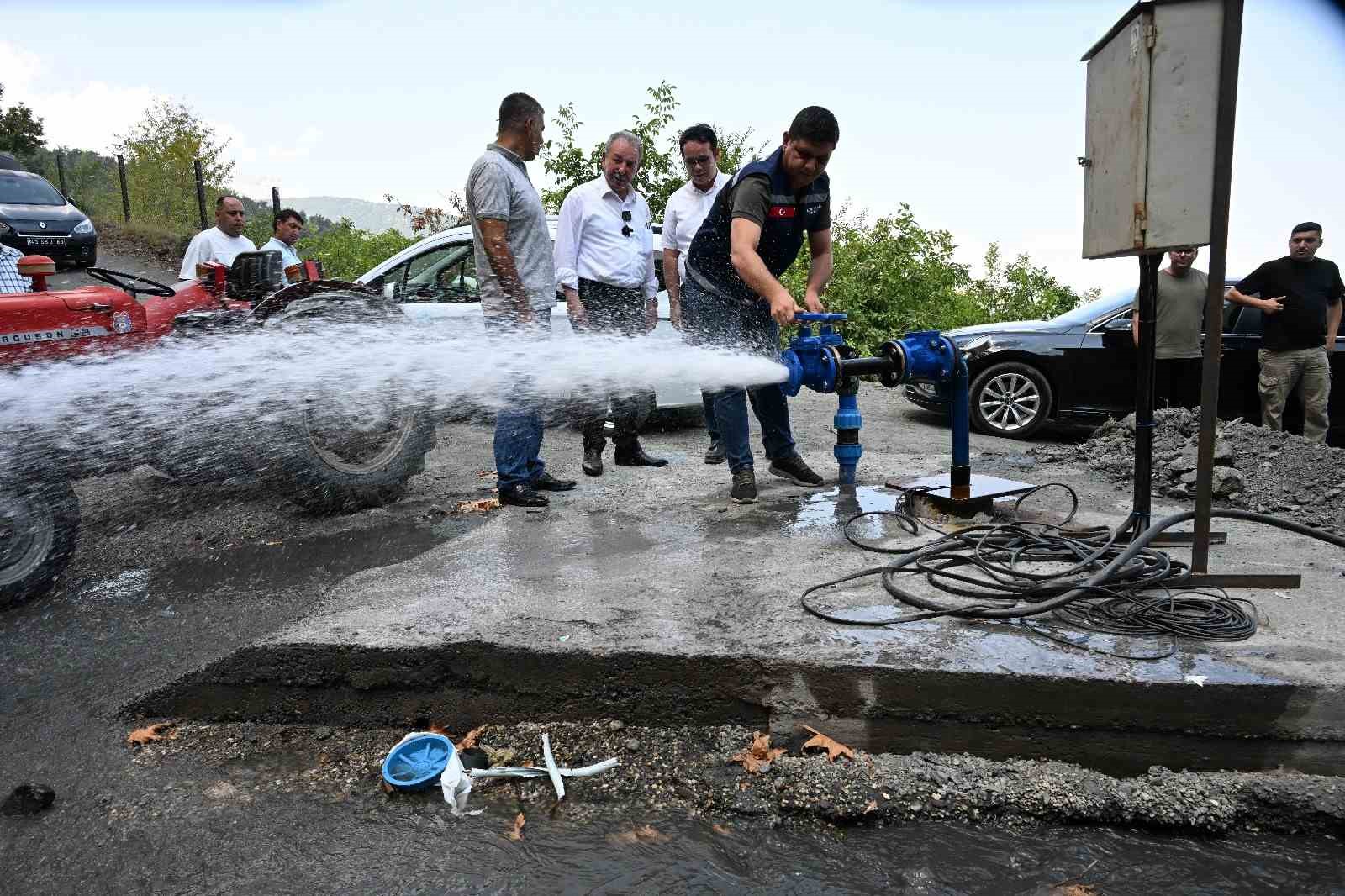 Bir mahallenin daha taşıma su &ccedil;ilesi bitti
