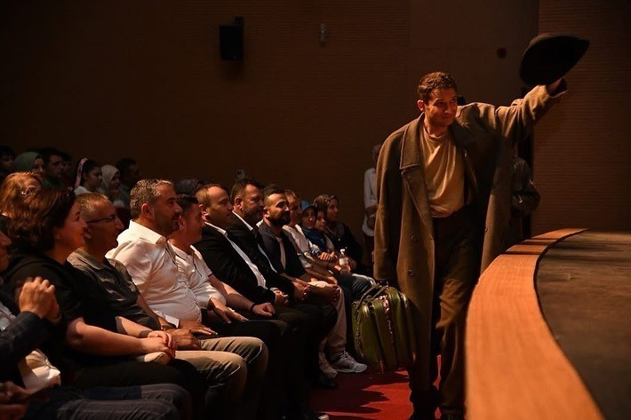 Pursaklar sanata "Perde" dedi