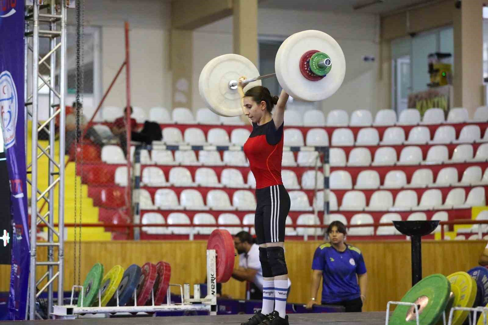 Halter Yıldızlar Kulüpler Türkiye Şampiyonası Sivas’ta başladı