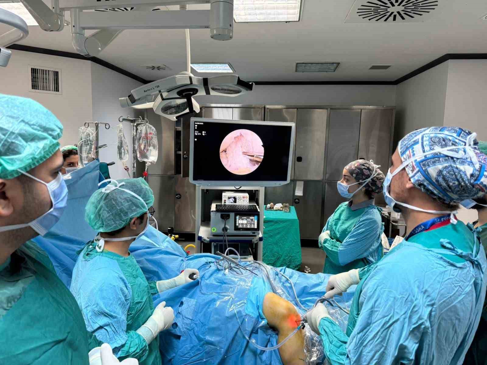 ERÜ Hastanelerinde, yeni artroskopi kulesi ile daha konforlu ameliyatlar gerçekleştirilecek