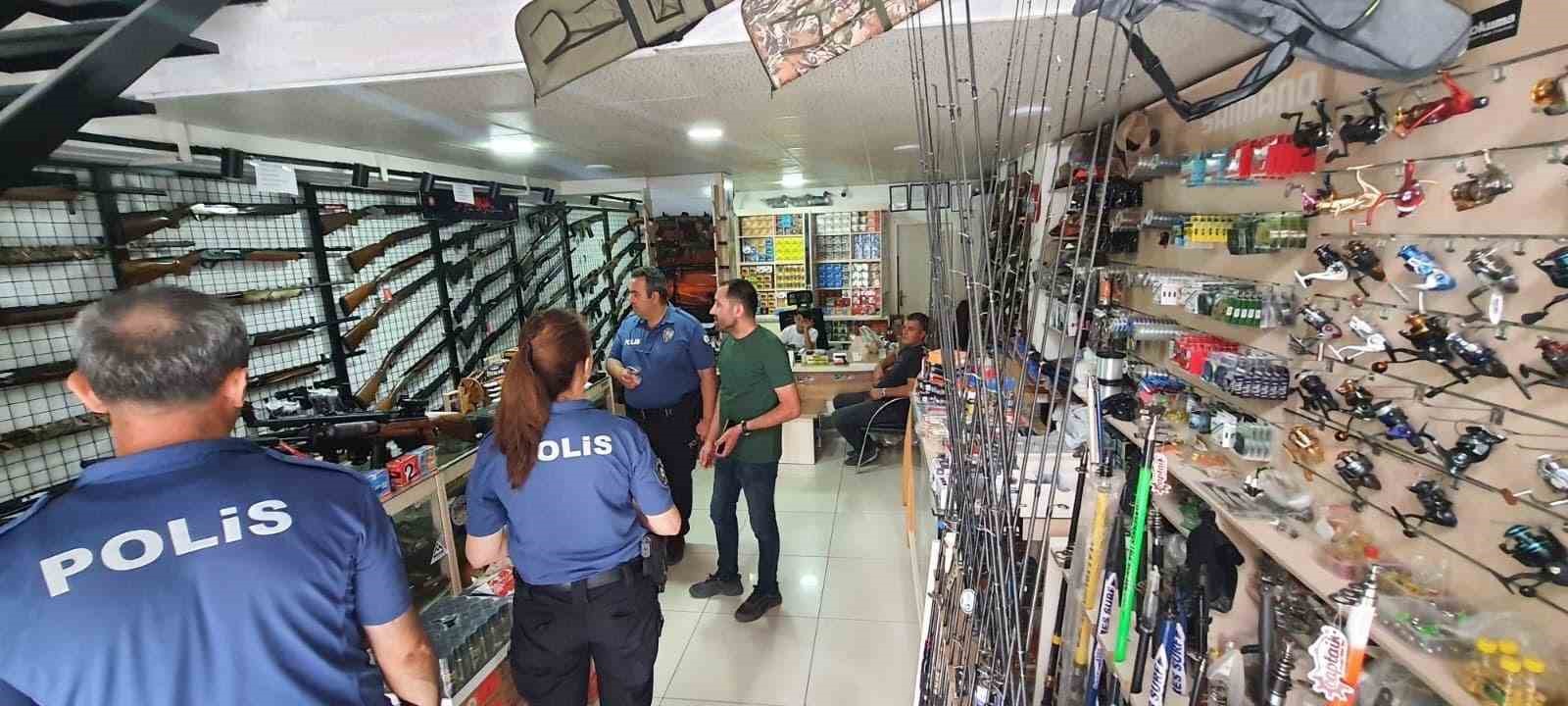 Kırşehir’de polis ekiplerinden piroteknik madde denetimi