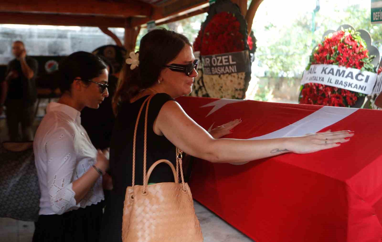 Selahattin Tonguç son yolculuğuna uğurlandı