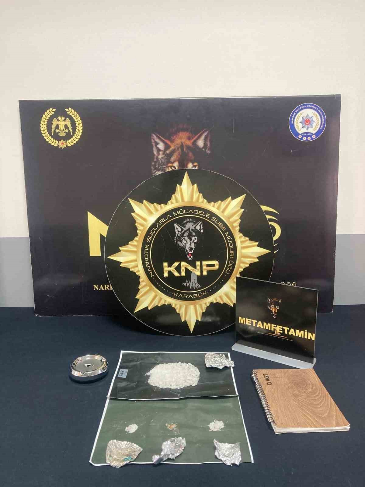 Karabük’te uyuşturucu operasyonlarında 2 kişi tutuklandı