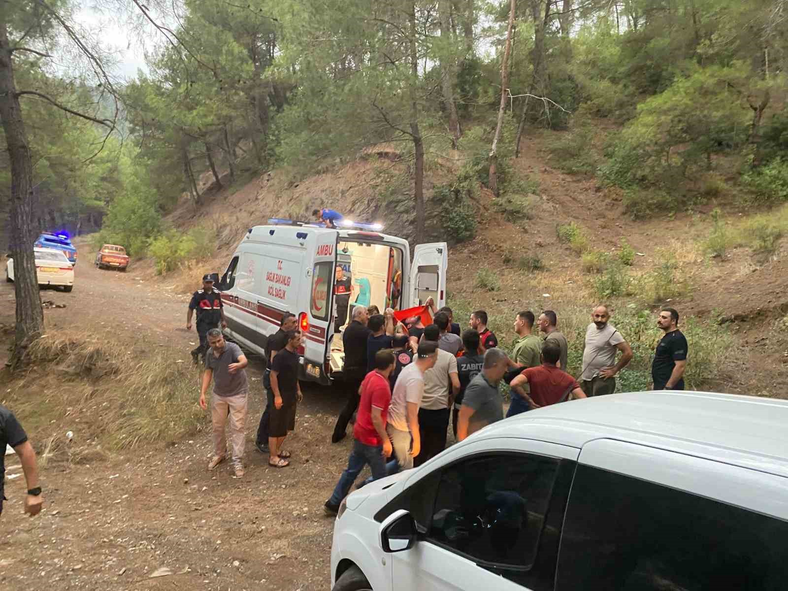 Piknik yaparken sular y&uuml;kseldi, mahsur kalan vatandaş yaralandı
