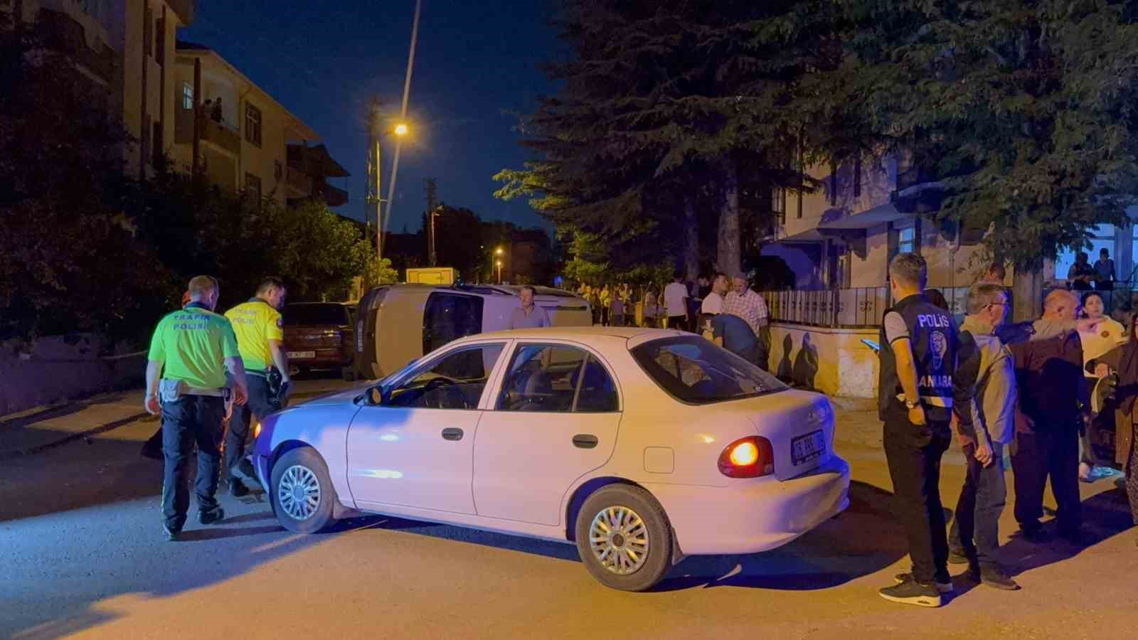 Polatlı&rsquo;da iki ara&ccedil; &ccedil;arpıştı: 1 yaralı
