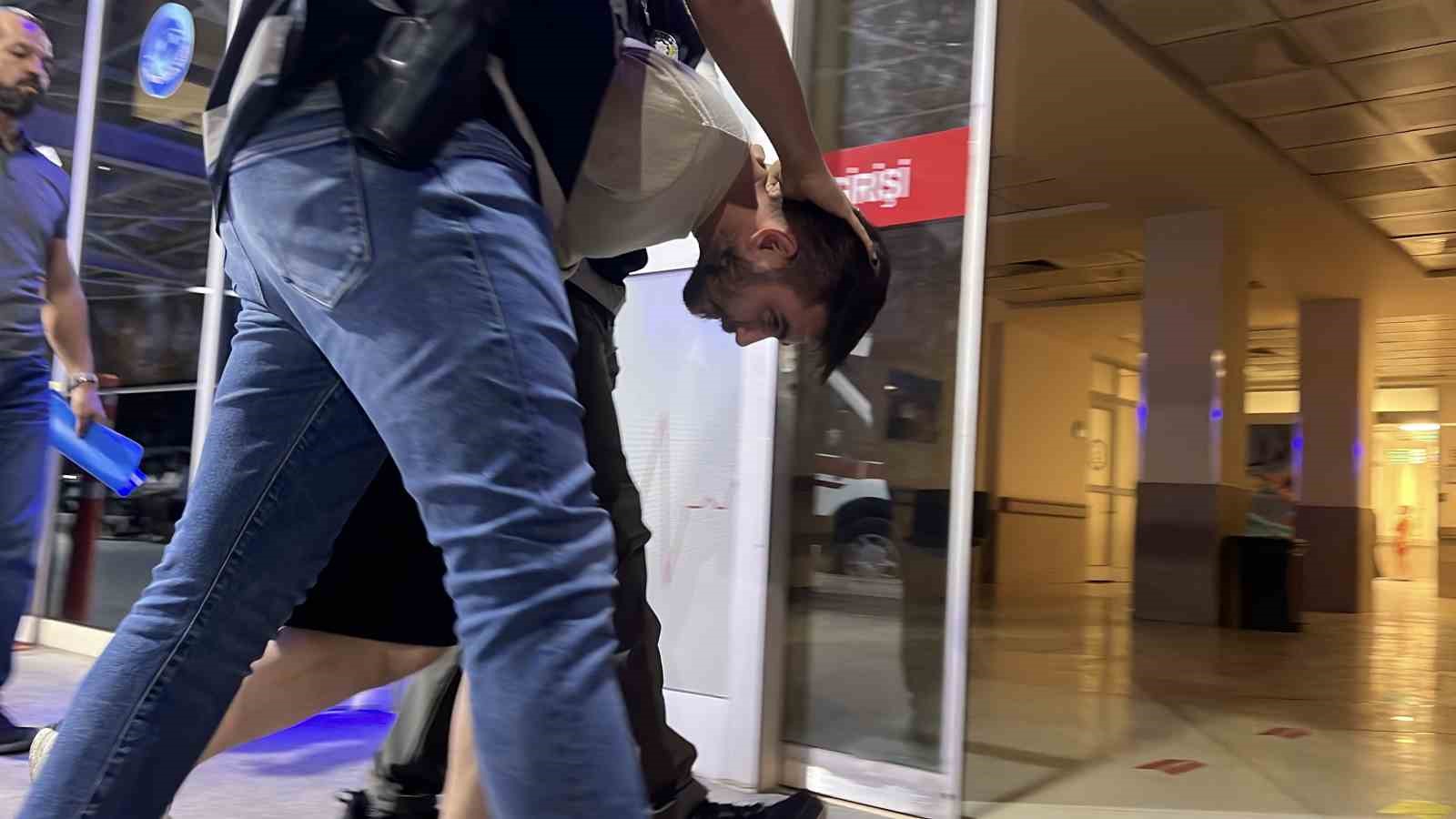 Bisikletle gezerken bir kadına tacizde bulunan şahıs kahvaltı yaparken yakalandı