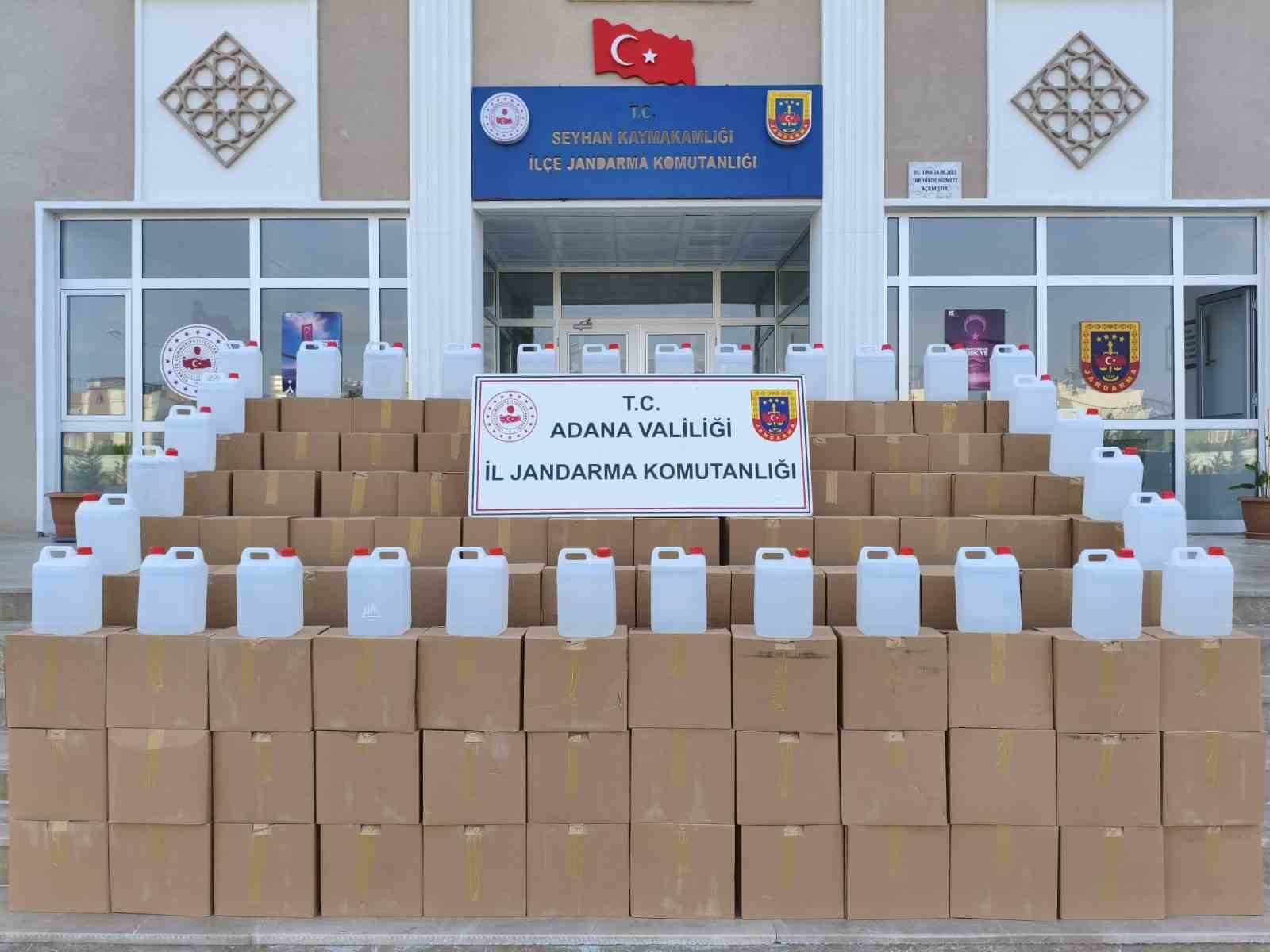 Tır dorsesinde 2 bin 920 litre etil alkol ele geçirildi