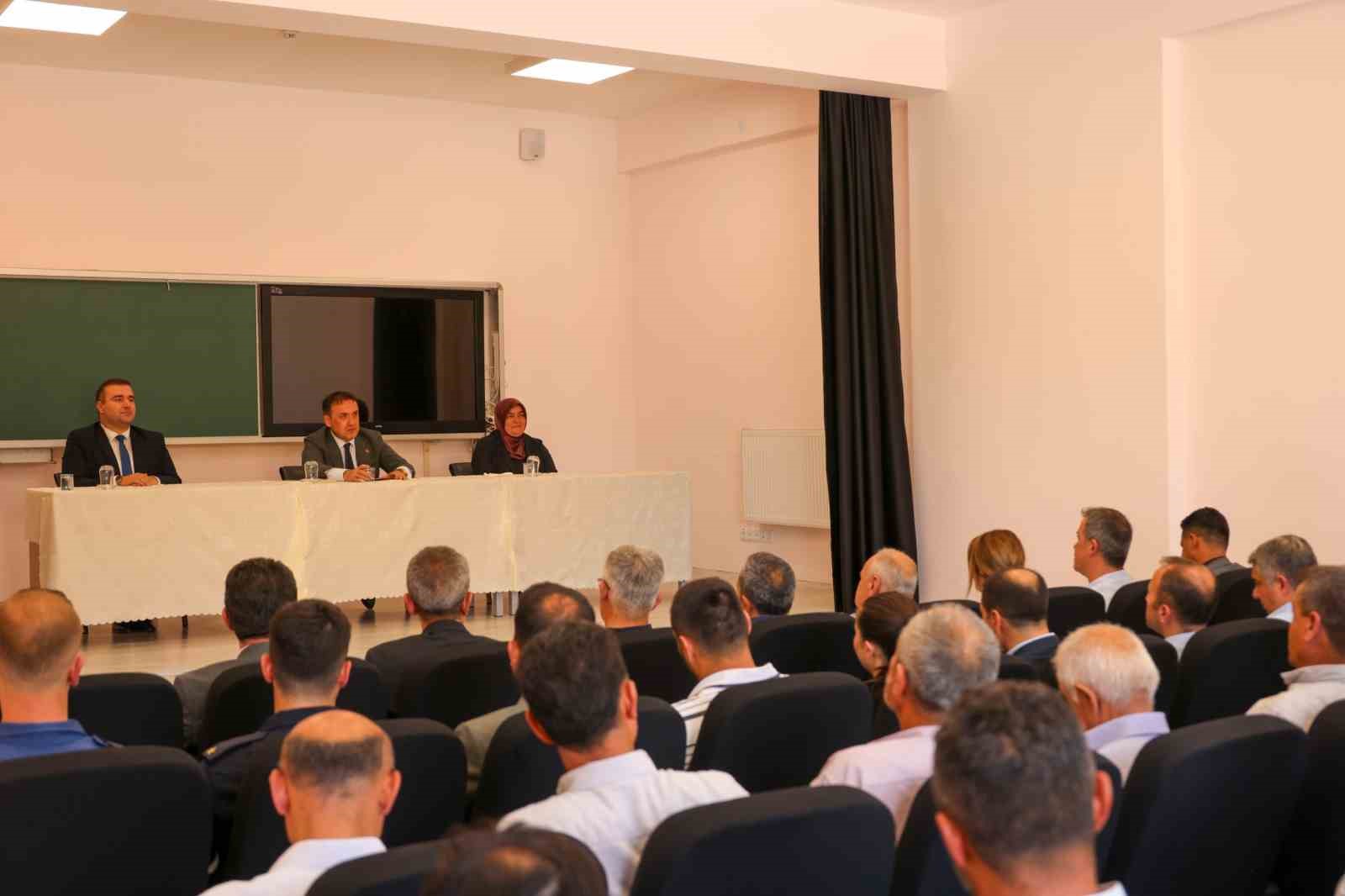 K&ouml;y ve mahallelerin talepleri inhisar &rsquo;da dinlendi
