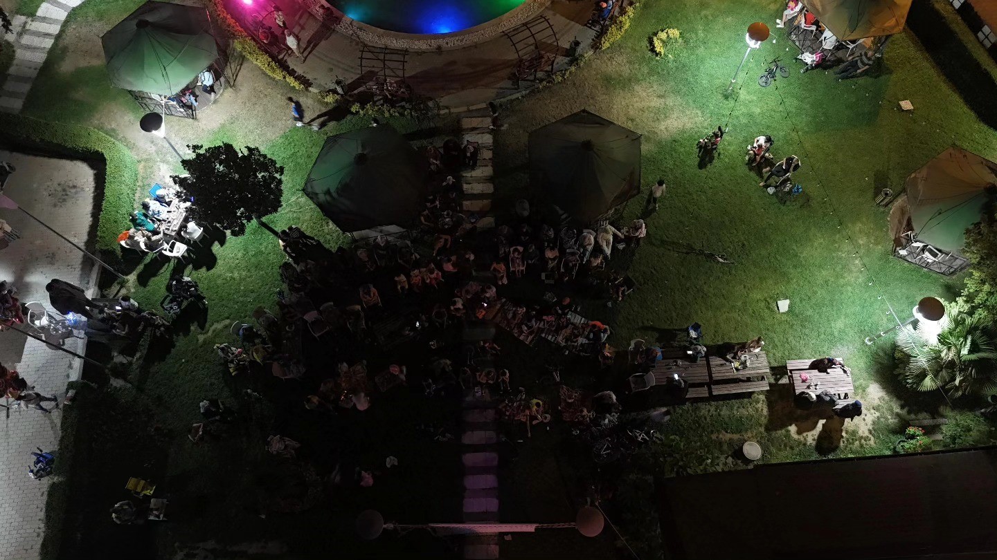 Bayırk&ouml;y&rsquo;de yaz akşamları a&ccedil;ık hava sinemasıyla şenleniyor
