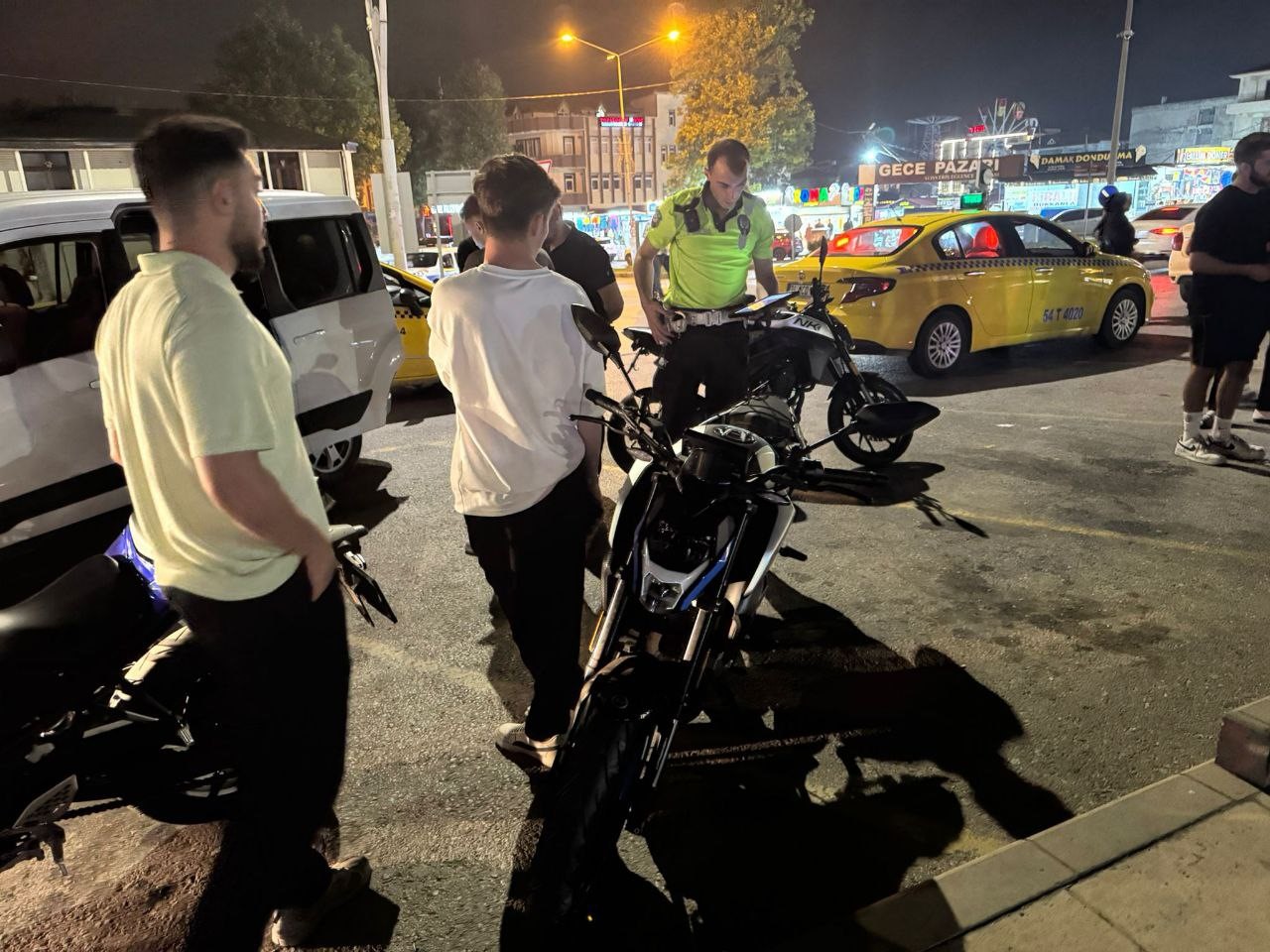 Yaz ayında nüfusu ikiye katlanan ilçede bir ayda 7 milyon 224 bin 751 lira ceza kesildi