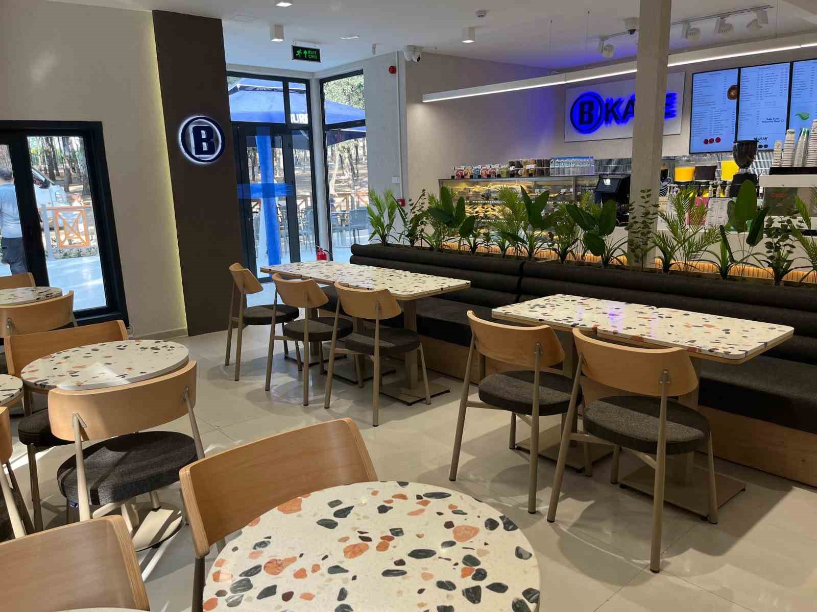 "B Kafelerle mahalle kültürünü yaşatıyoruz"