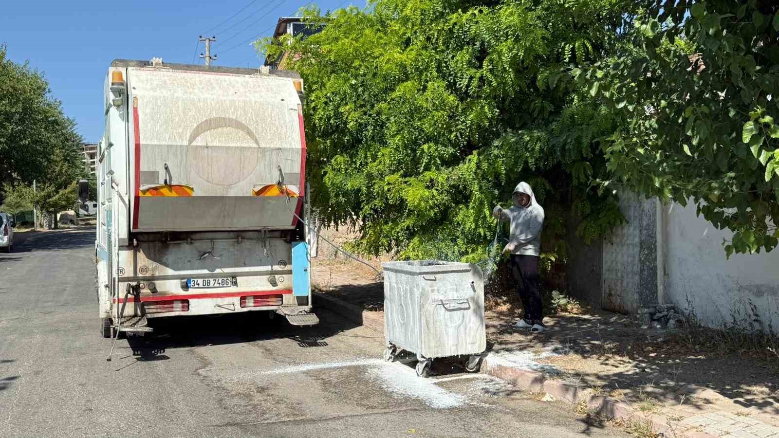 Elazığ Belediyesinden kapsamlı temizlik