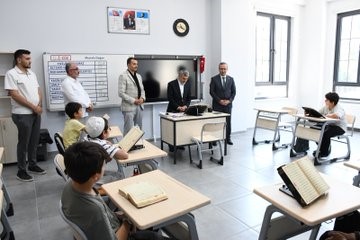 Hafızlık eğitimi alan öğrencilere ziyaret