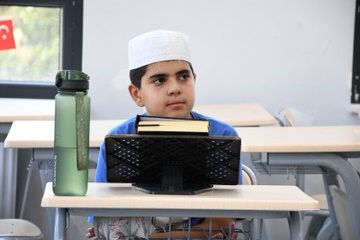 Hafızlık eğitimi alan &ouml;ğrencilere ziyaret
