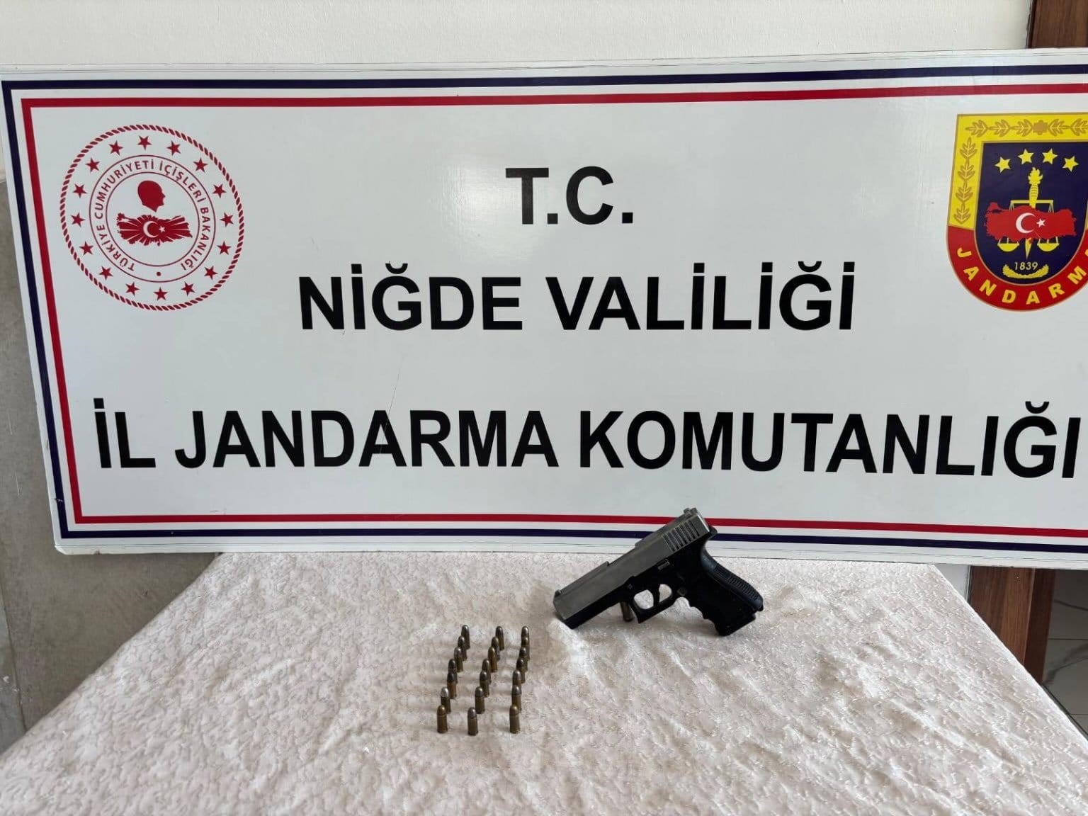 Niğde’de yasadışı silah taşıyan şahıs yakalandı