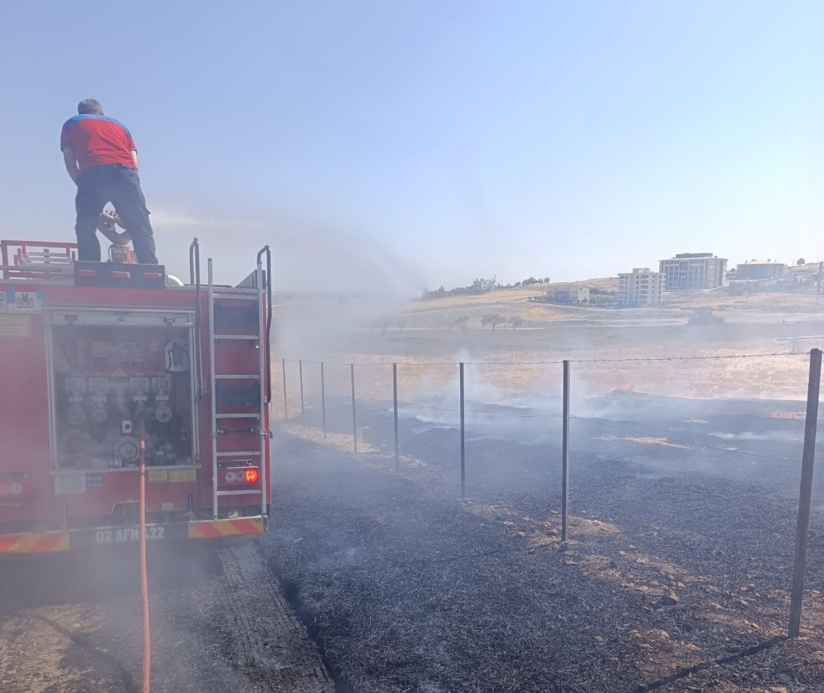 Korkutan anız yangını söndürüldü
