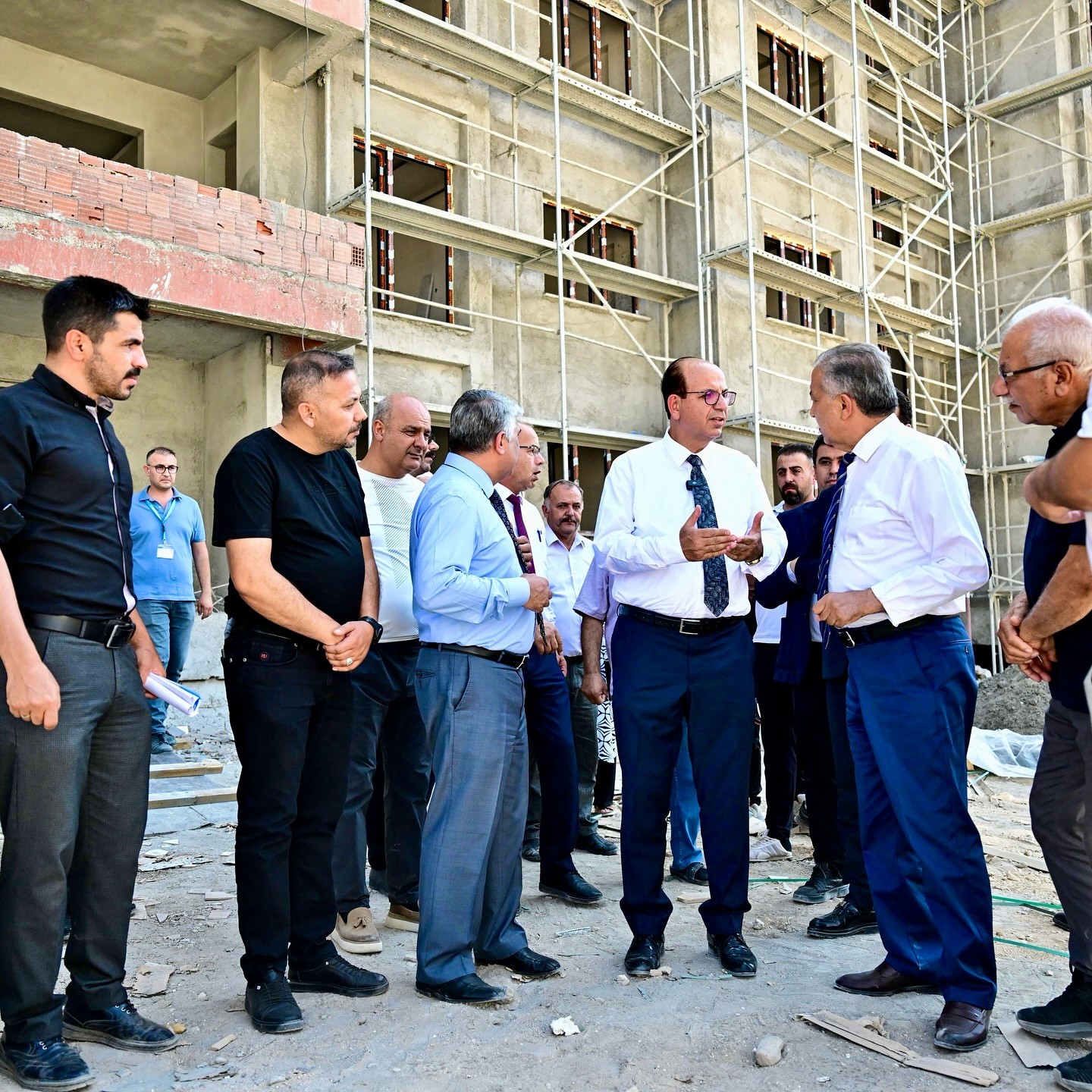 Başkan Ge&ccedil;it, Yeşil Yaşam Evleri inşaatını inceledi
