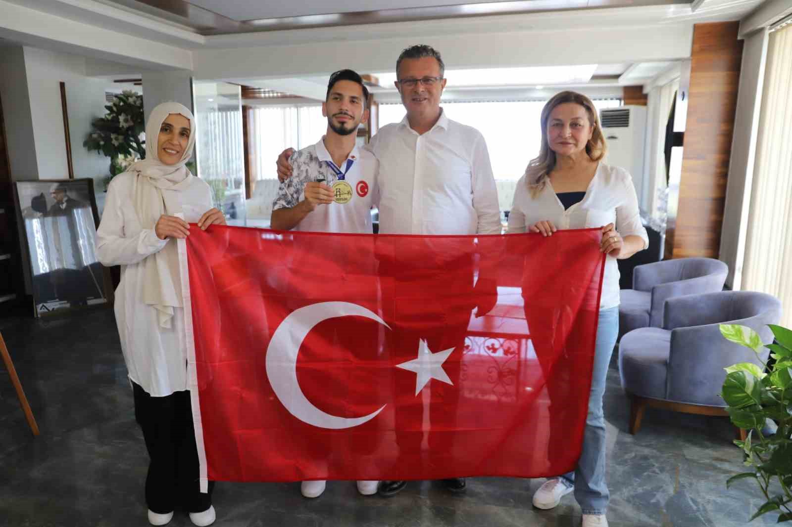 Alaşehirli sporcu Avrupa Şampiyonu oldu