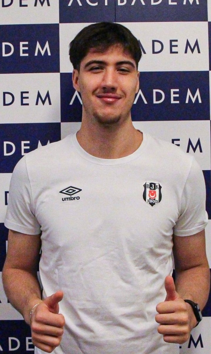 Kütahya’nın gururu Emir ve Eren Beşiktaş A Takımı’nda
