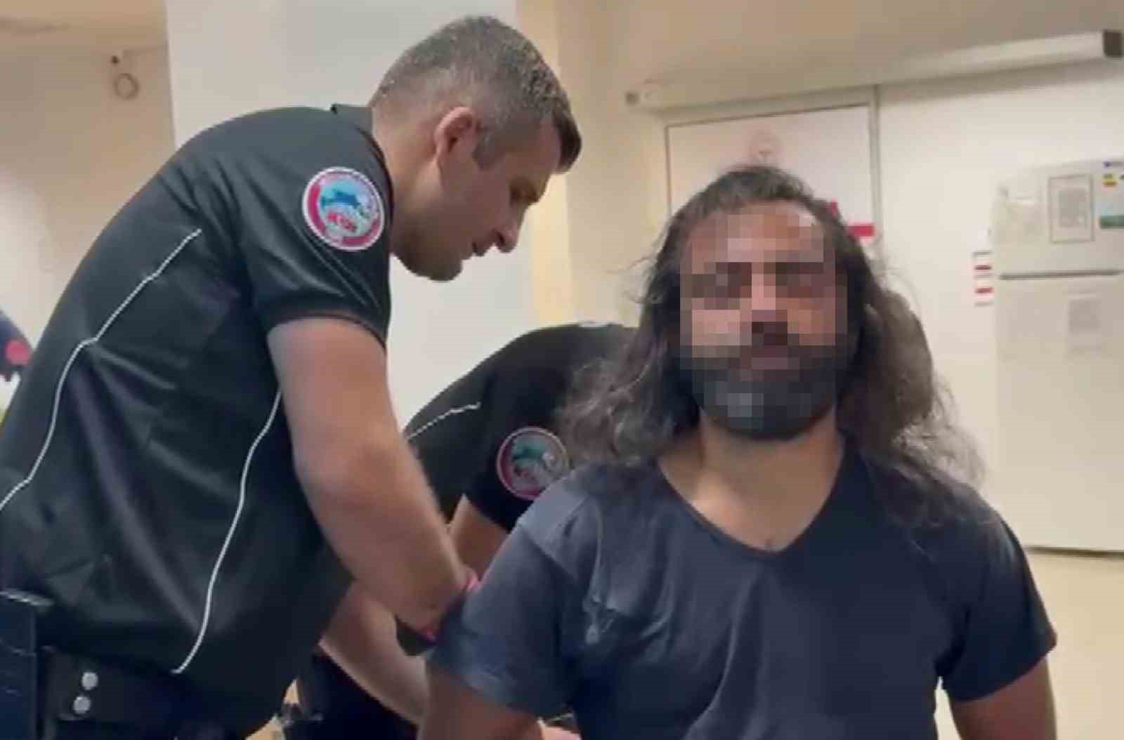 Restoran basıp 4 kişiyi yaralayan eski koca intihar girişiminde bulunup, saldırıyı gerçekleştirmiş