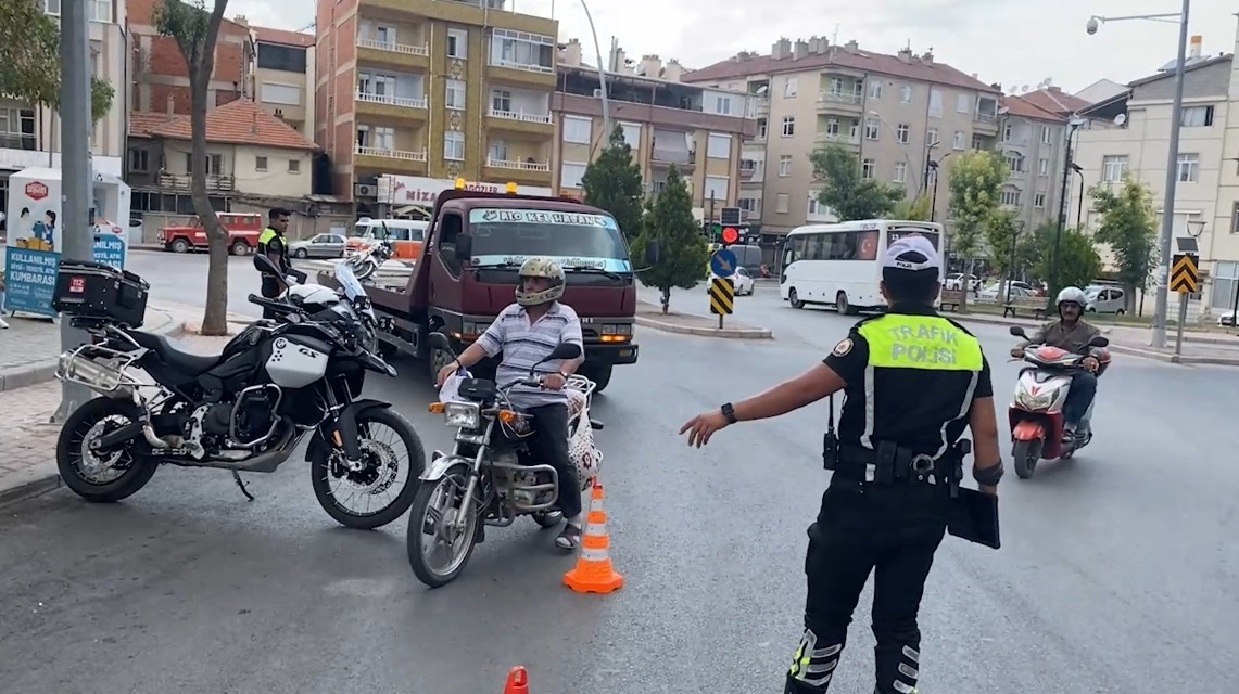 Karaman’da polisin motosiklet denetimleri arttı