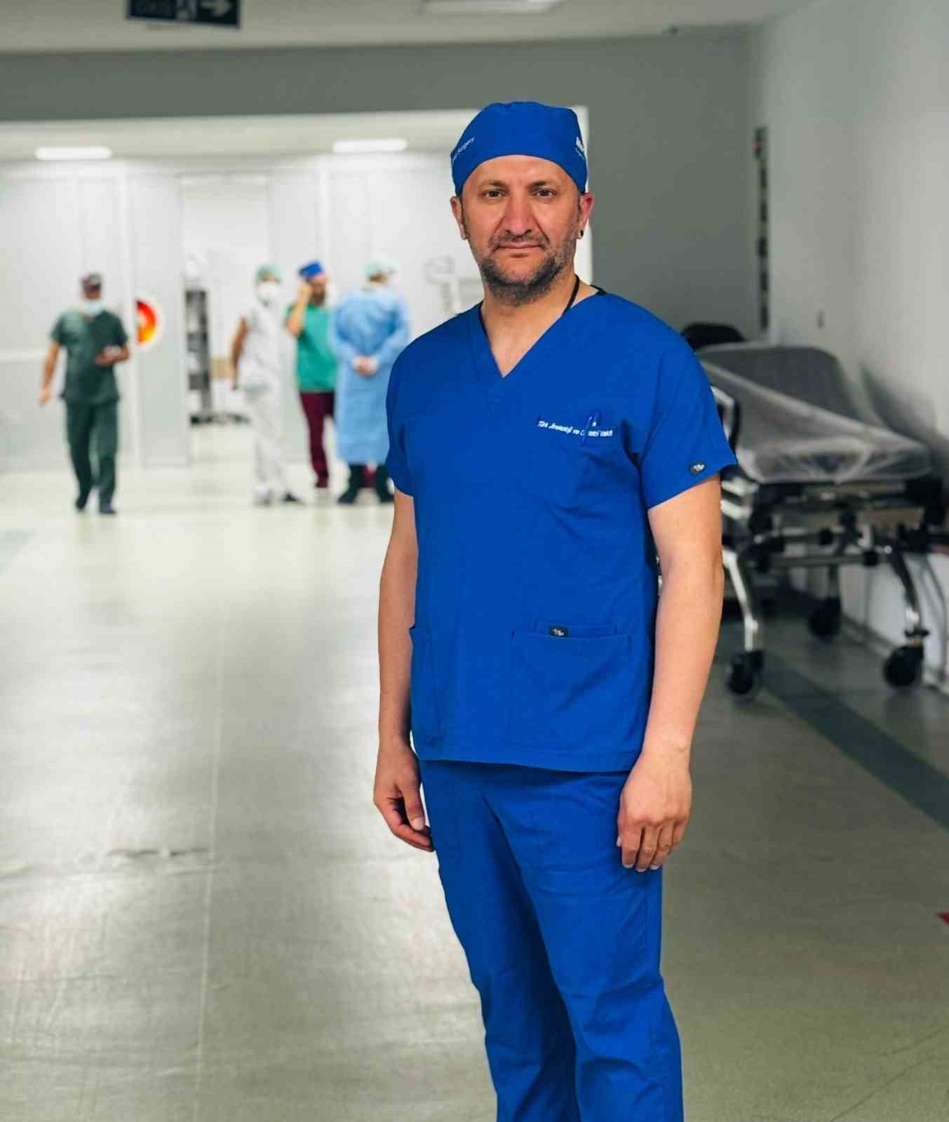 Yaz sıcaklarında gebelere uyarı: Bol su için, hafif giysiler giyin ve serin saatlerde dışarı çıkın