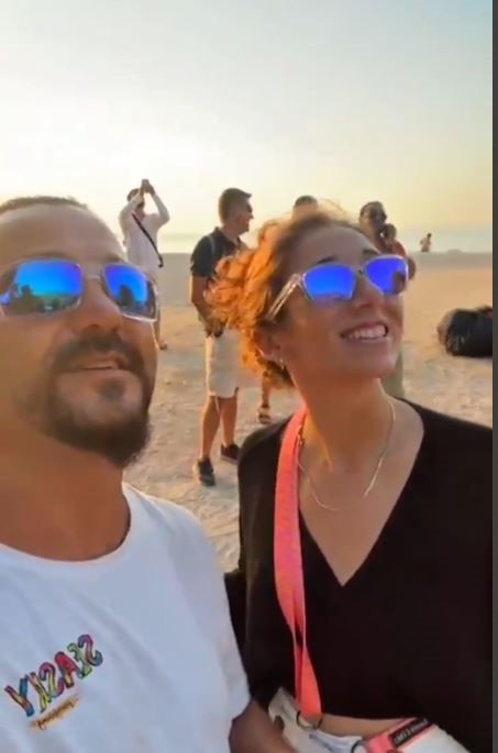 Doğacak çocuklarının cinsiyetini gökyüzünde ilan ettirdiler