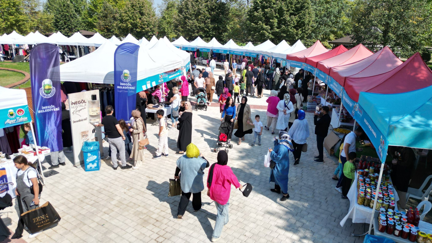 İnegöl’de Hanımeli Alışveriş Şenliği Başlıyor: Üç gün alışveriş keyfi
