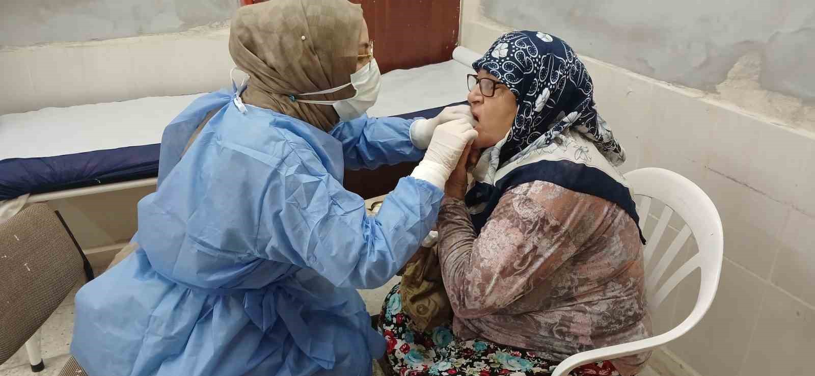 Kocagür’de diş taraması yapıldı