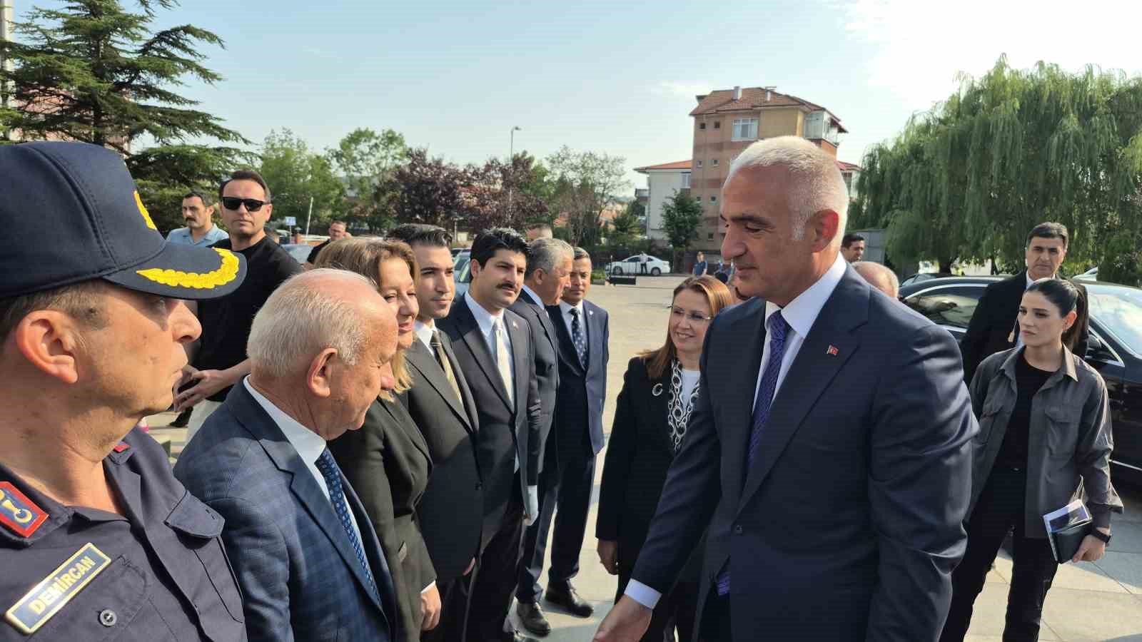 Bakan Ersoy, Bartın&rsquo;da
