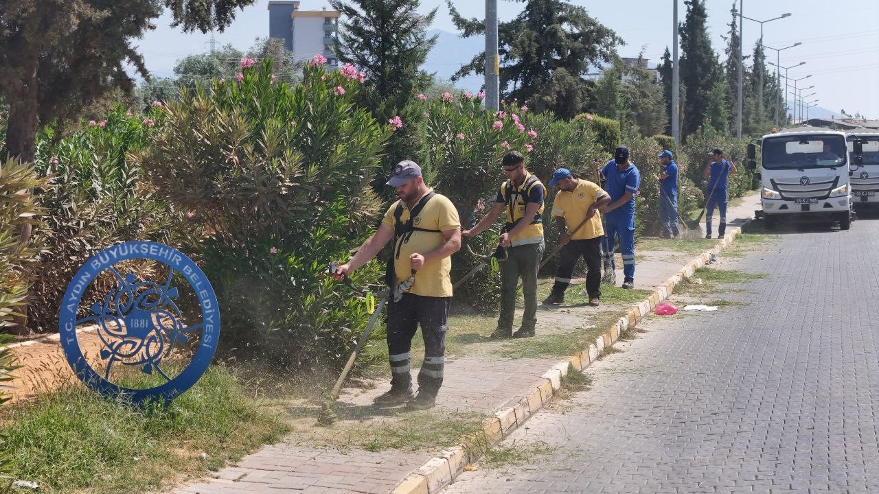 B&uuml;y&uuml;kşehir ekipleri Nazilli&rsquo;de temizlik ve peyzaj &ccedil;alışması ger&ccedil;ekleştirdi
