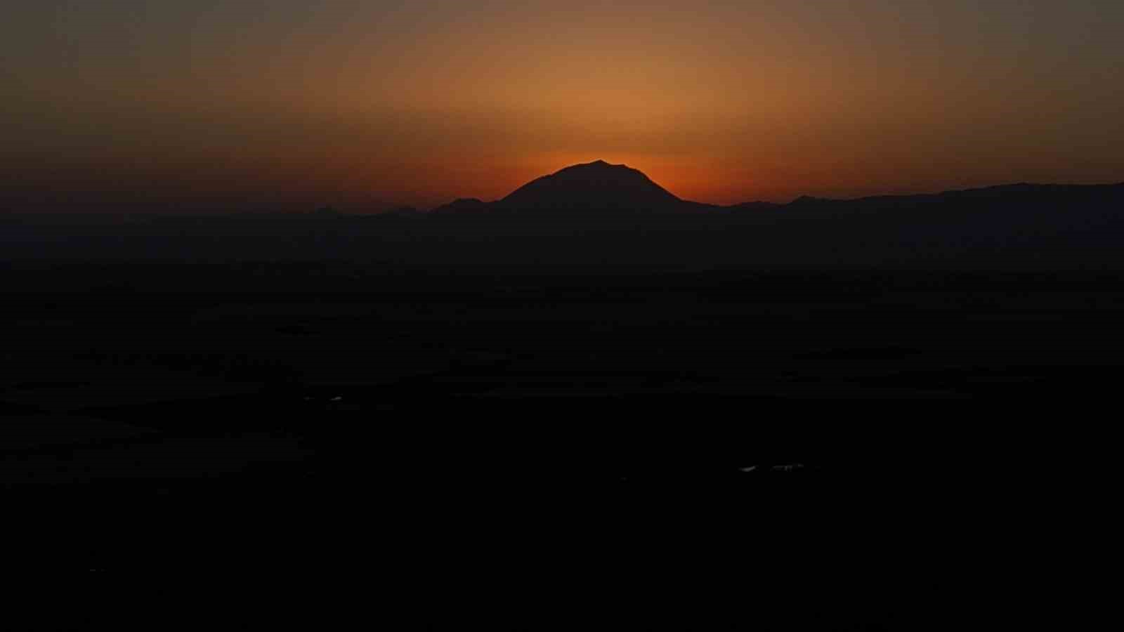 Ağrı’da gün batımı görsel şölen oluşturdu