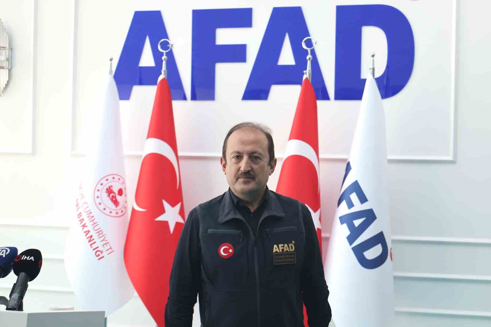 AFAD Başkanı Pehlivan: "Son 11 g&uuml;nde T&uuml;rkiye&rsquo;ye ait 178 insani yardım tırı El Ariş&rsquo;ten Gazze&rsquo;ye ge&ccedil;iş sağlamıştır"

