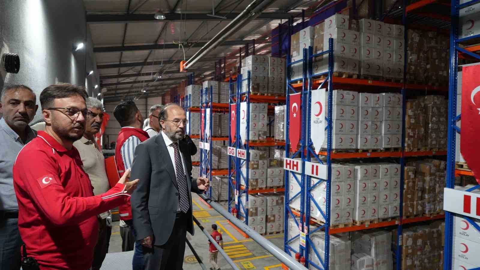 Binlerce ton gıda Gazze için hazır edildi