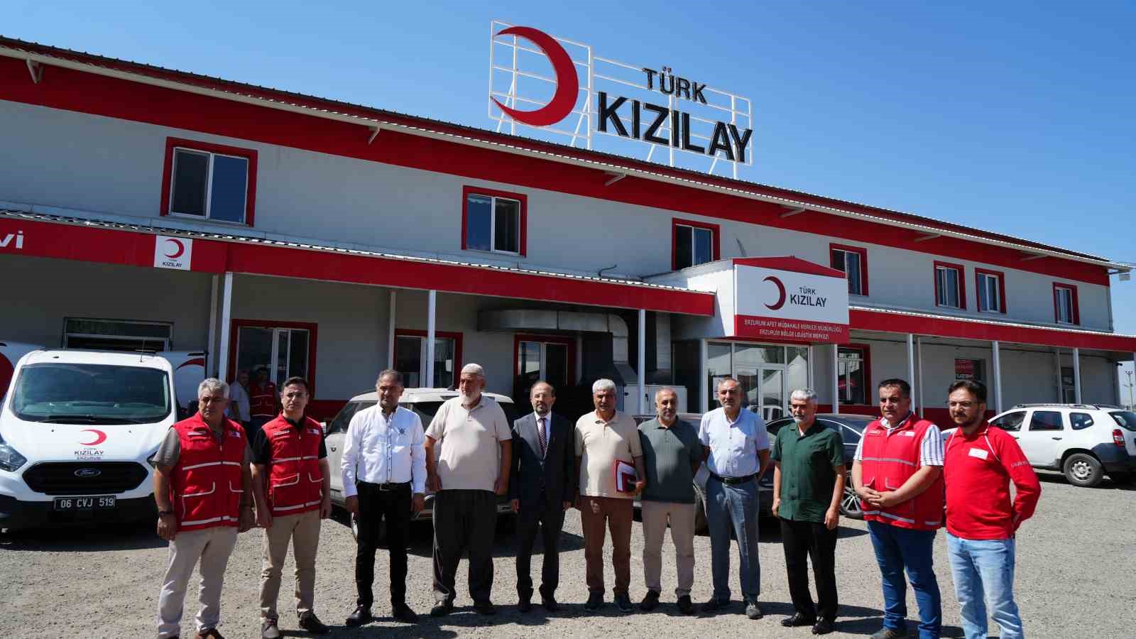 Binlerce ton gıda Gazze i&ccedil;in hazır edildi
