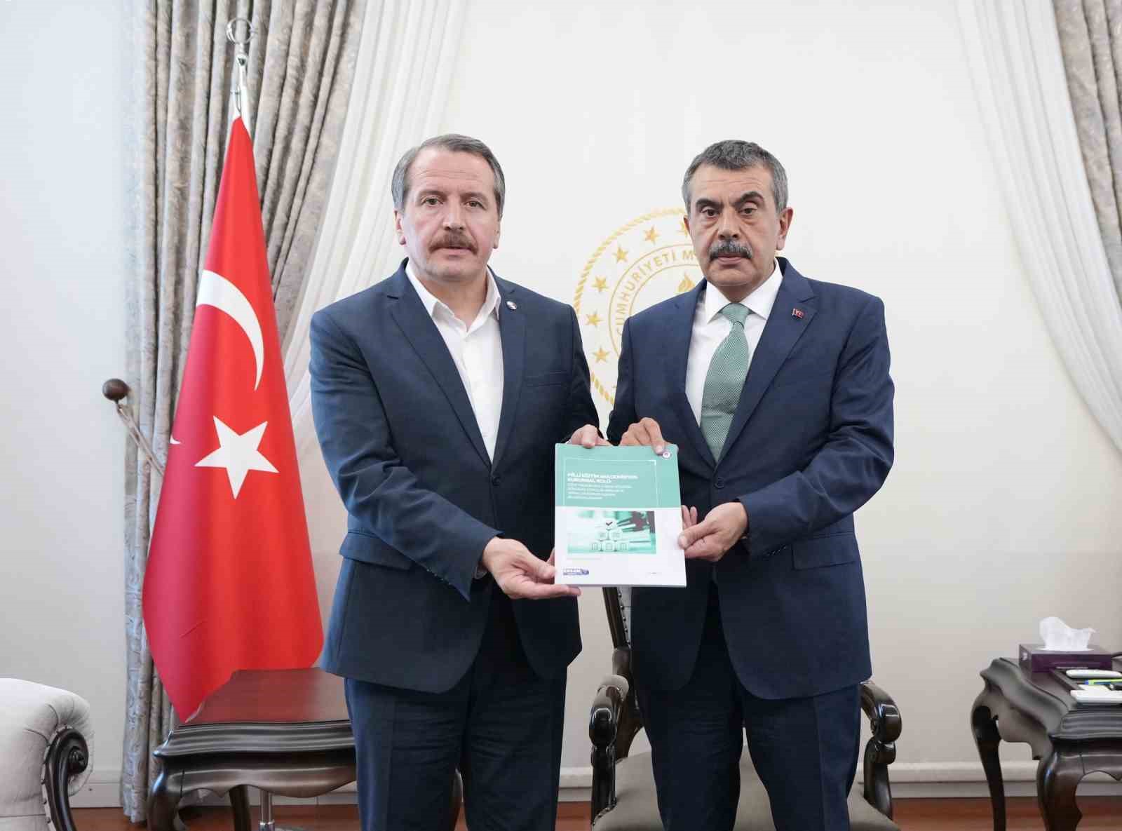 Memur-Sen Genel Başkanı Yalçın’dan Bakan Tekin’e ziyaret