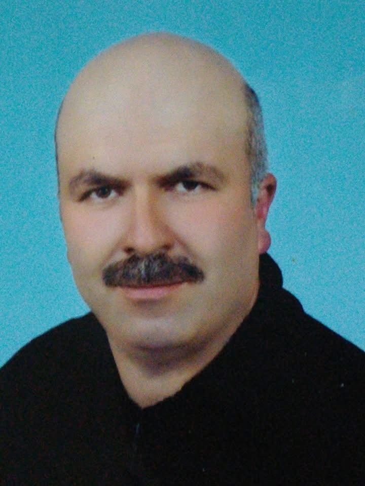 Mahalle muhtarı, muhtarlık binasında ölü bulundu

