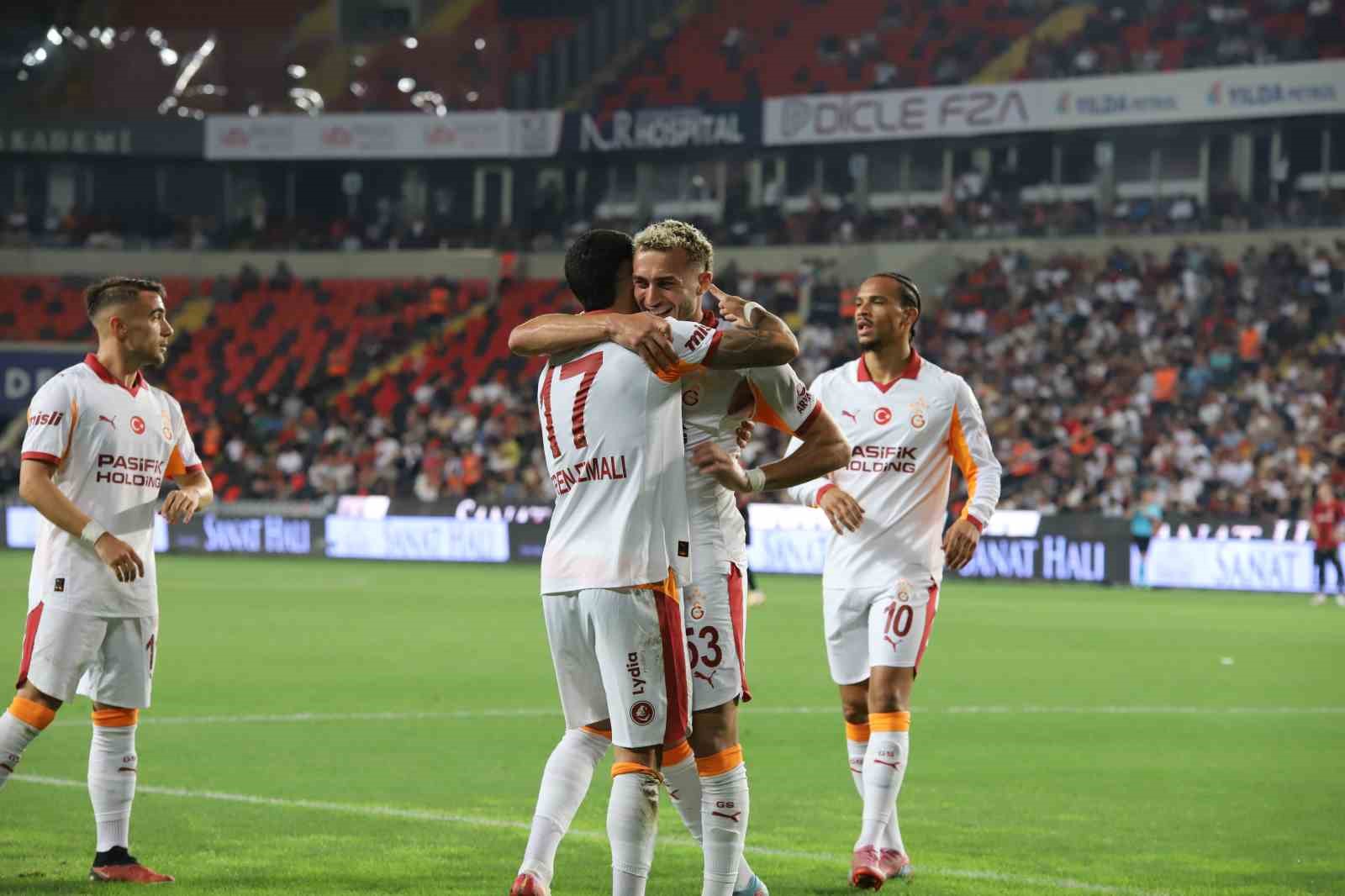 Trendyol Süper Lig: Gaziantep FK: 0 - Galatasaray: 1 (Maç devam ediyor)