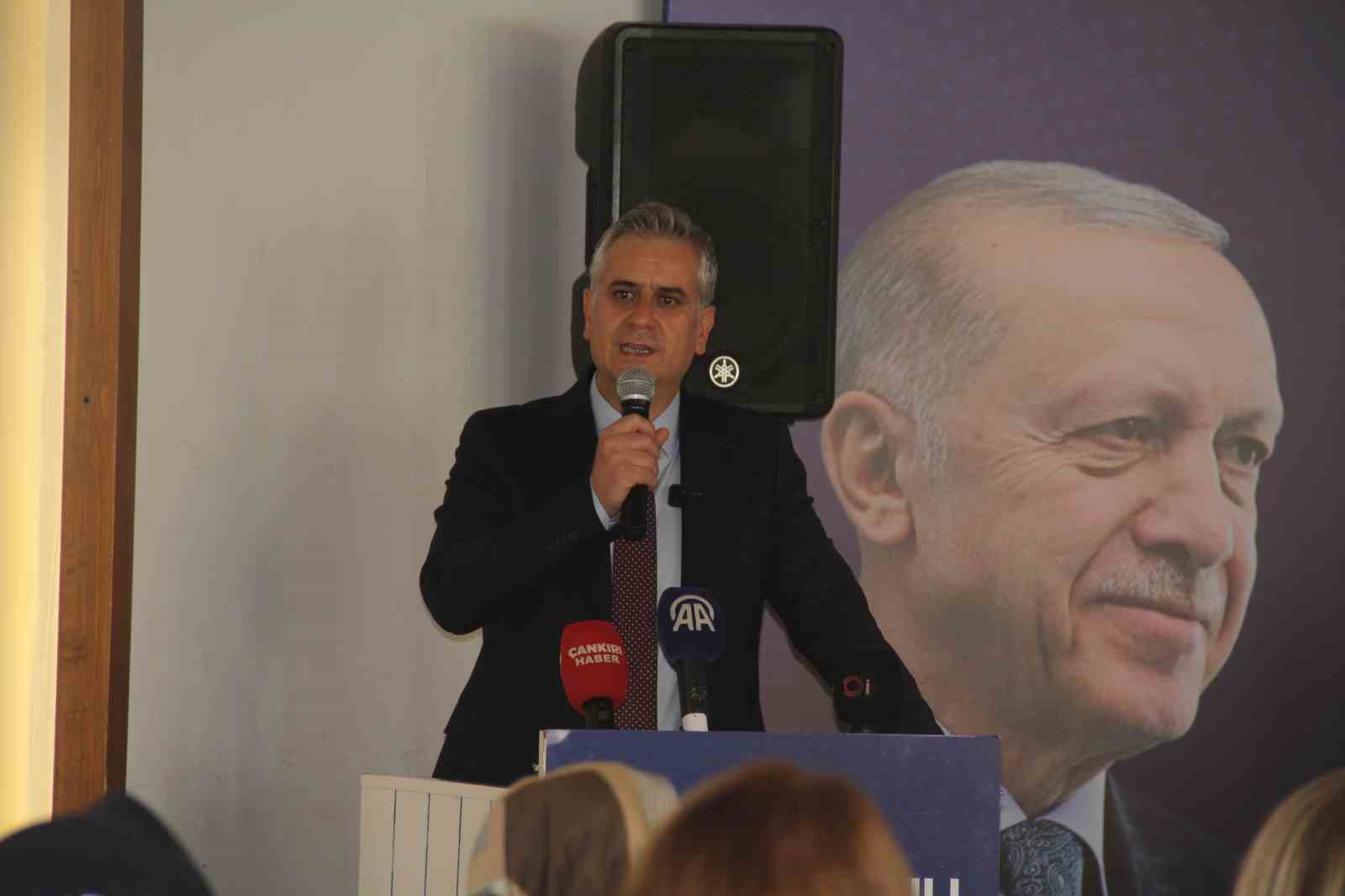 AK Parti Genel Başkan Yardımcısı Yal&ccedil;ın: "Karşınızda acınası bir Cumhuriyet Halk Partisi g&ouml;r&uuml;yorsunuz"
