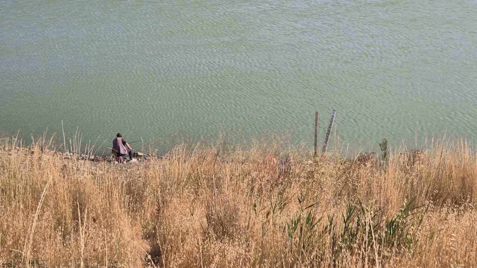 Tekirdağ&rsquo;da g&ouml;lette kuraklık alarmı: Su seviyesi y&uuml;zde 5&rsquo;e d&uuml;şt&uuml;
