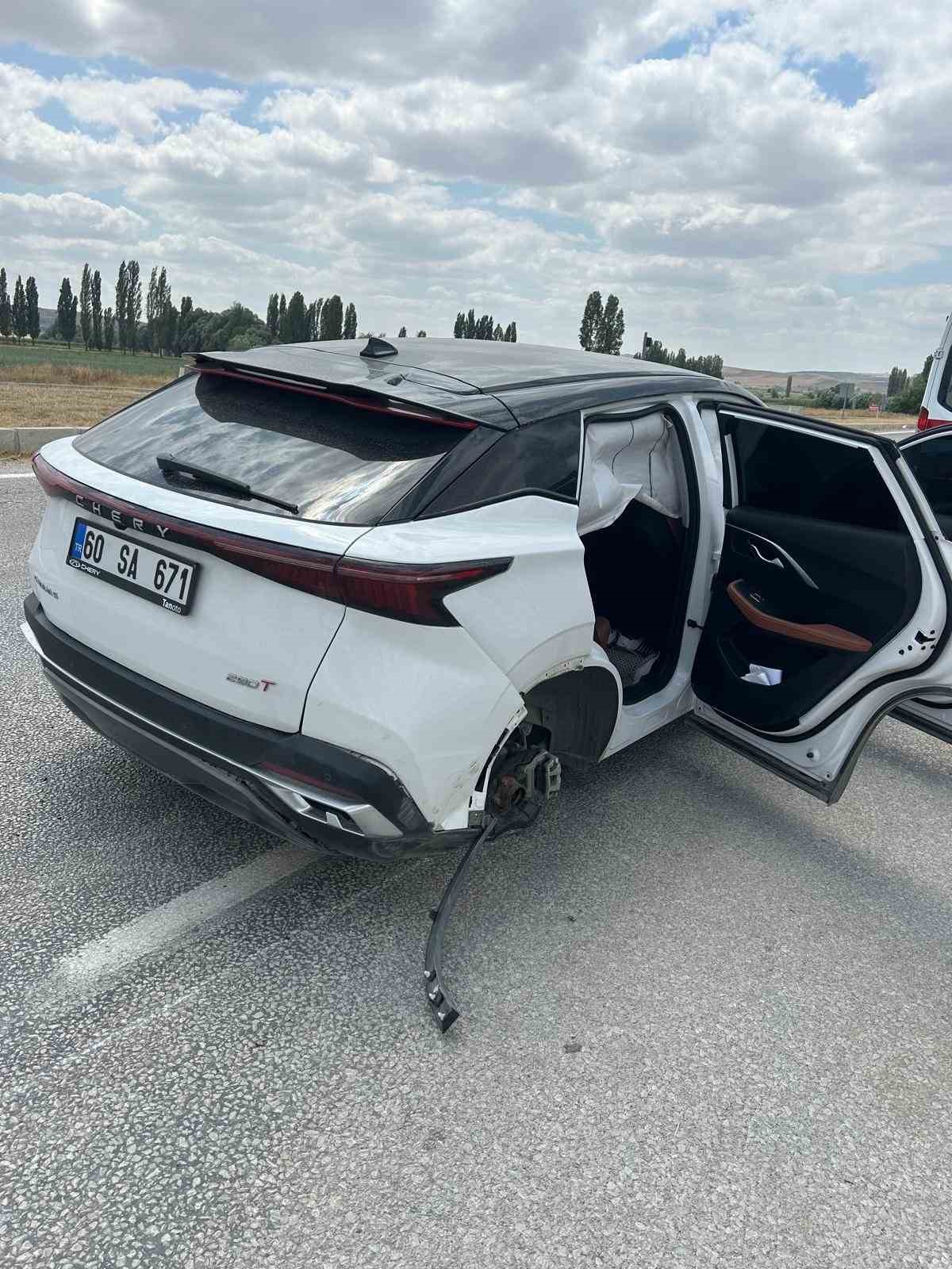 Çorum’da panelvan araç ile cip çarpıştı: 1 yaralı