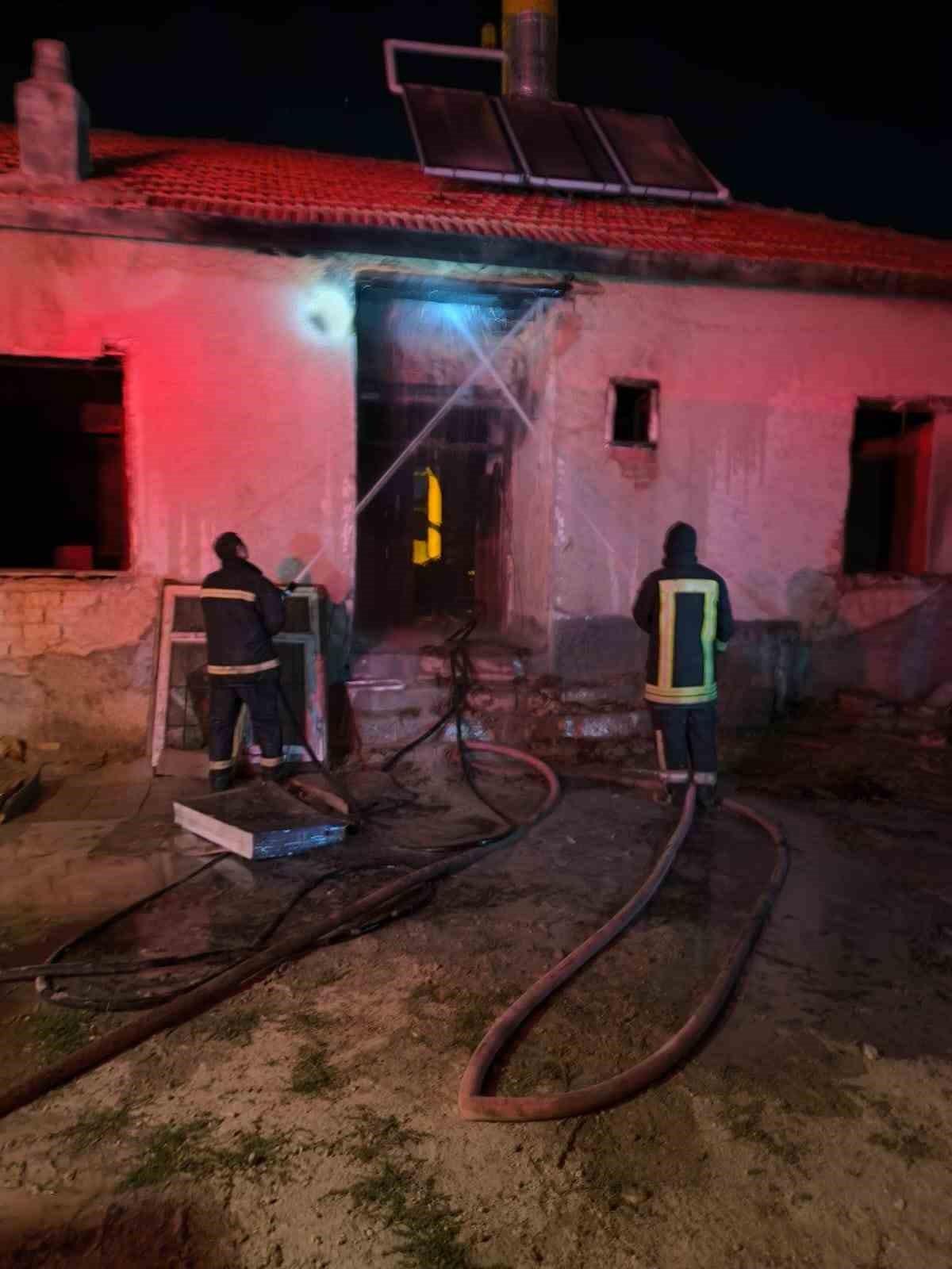 Karapınar’da müstakil evde yangın