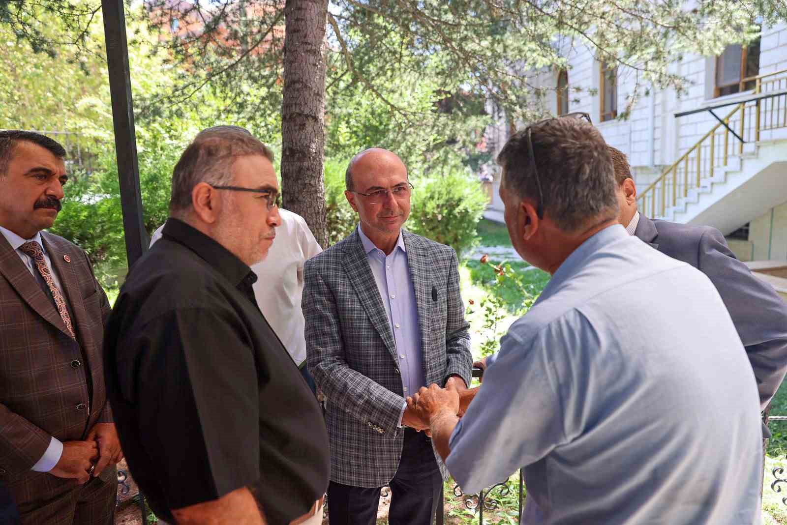 Başkan Pekyatırmacı: "Vatandaşlarımızın görüşleri bizim en büyük rehberimiz"