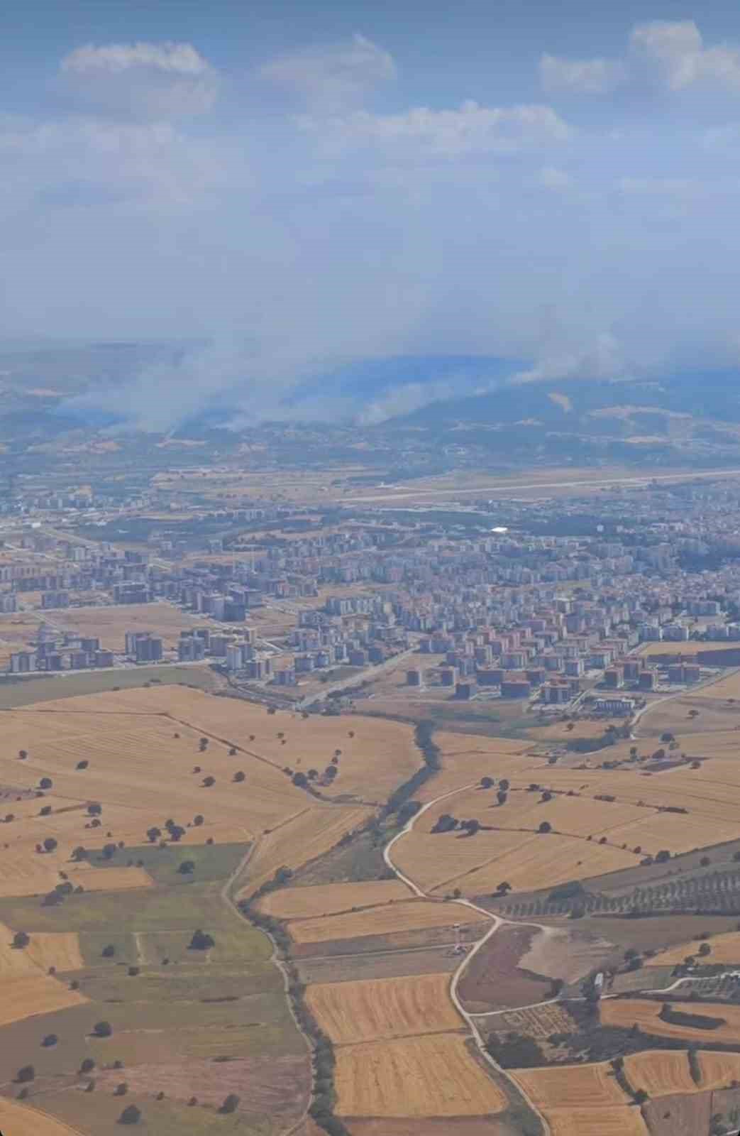&Ccedil;anakkale Havalimanı ge&ccedil;ici olarak kapatıldı
