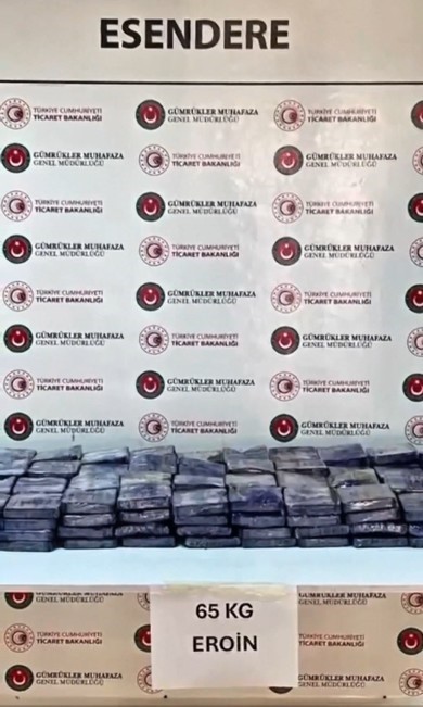 Y&uuml;ksekova&rsquo;da tırda 65 kilo uyuşturucu ele ge&ccedil;irildi
