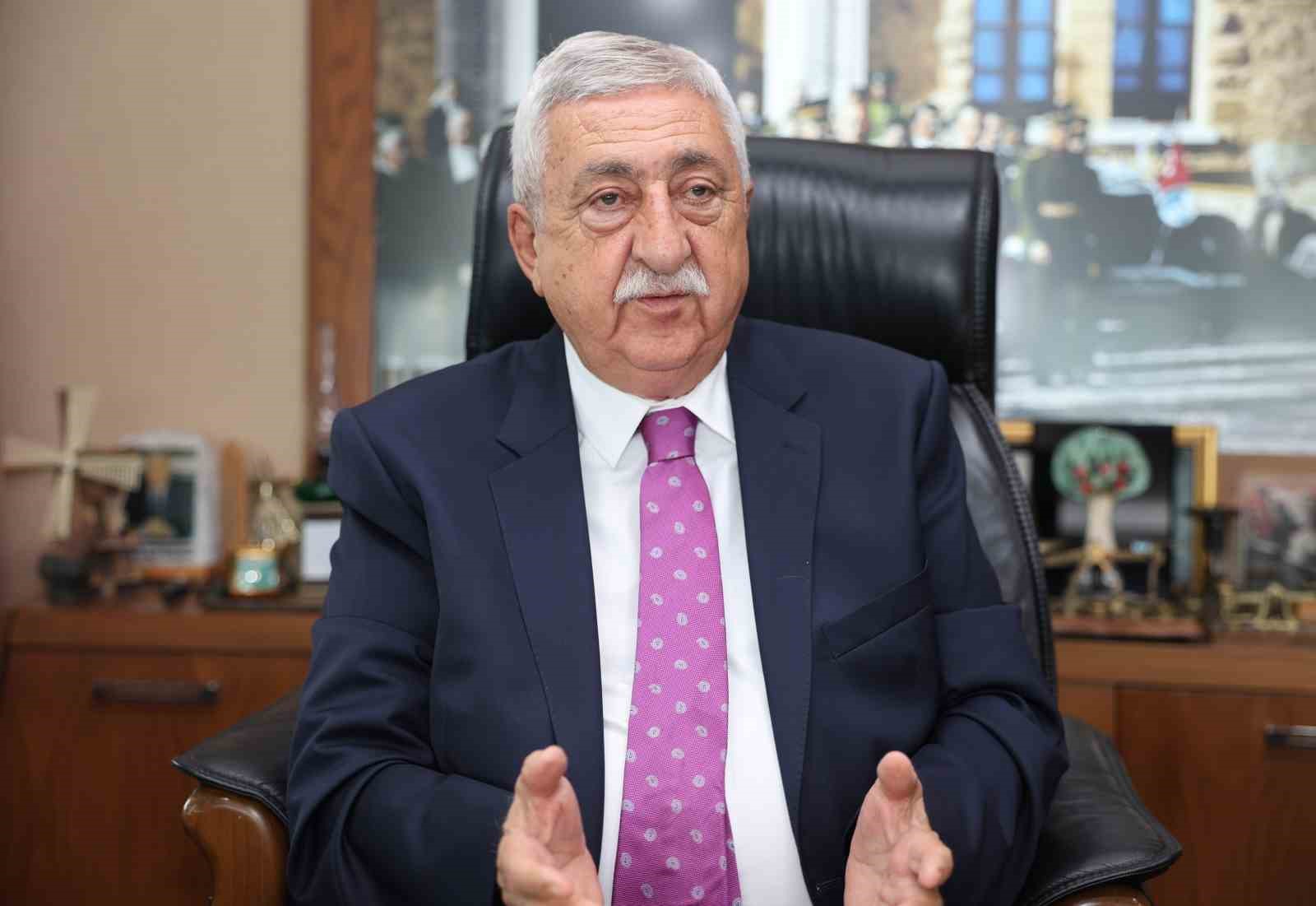 Palandöken: "Esnafla vatandaş karşı karşıya getirilmemeli"