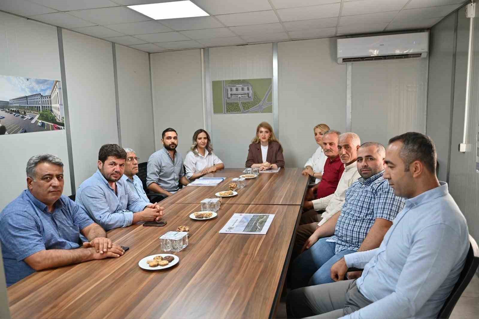 Malatya Yeni Adliye Saraynda almalar hz kesmeden devam ediyor
